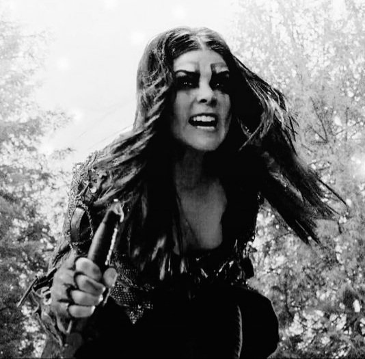 Alessandrag905's tweet photo. Did Lincon teach you that?
 #The100 https://t.co/nJ4Dpsrxpn