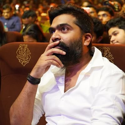 itsvignesh_'s tweet photo. RT For Dhanush         Like For Simbu

#MaanaaduFirstLook #Maanadu 
#JagameThandhiram #Bujji https://t.co/TaZlwOvQlK