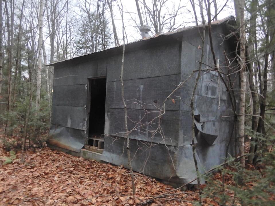 Rockette_Morton's tweet photo. Checking to see if any of you had ventured out to the noise shack in Windham, Maine to snag 1 of 27 copies of a new #IdMTheftAble cassette free to those who can find the shack?
https://t.co/A5M5eQYZYG https://t.co/cyxGVdg0j5