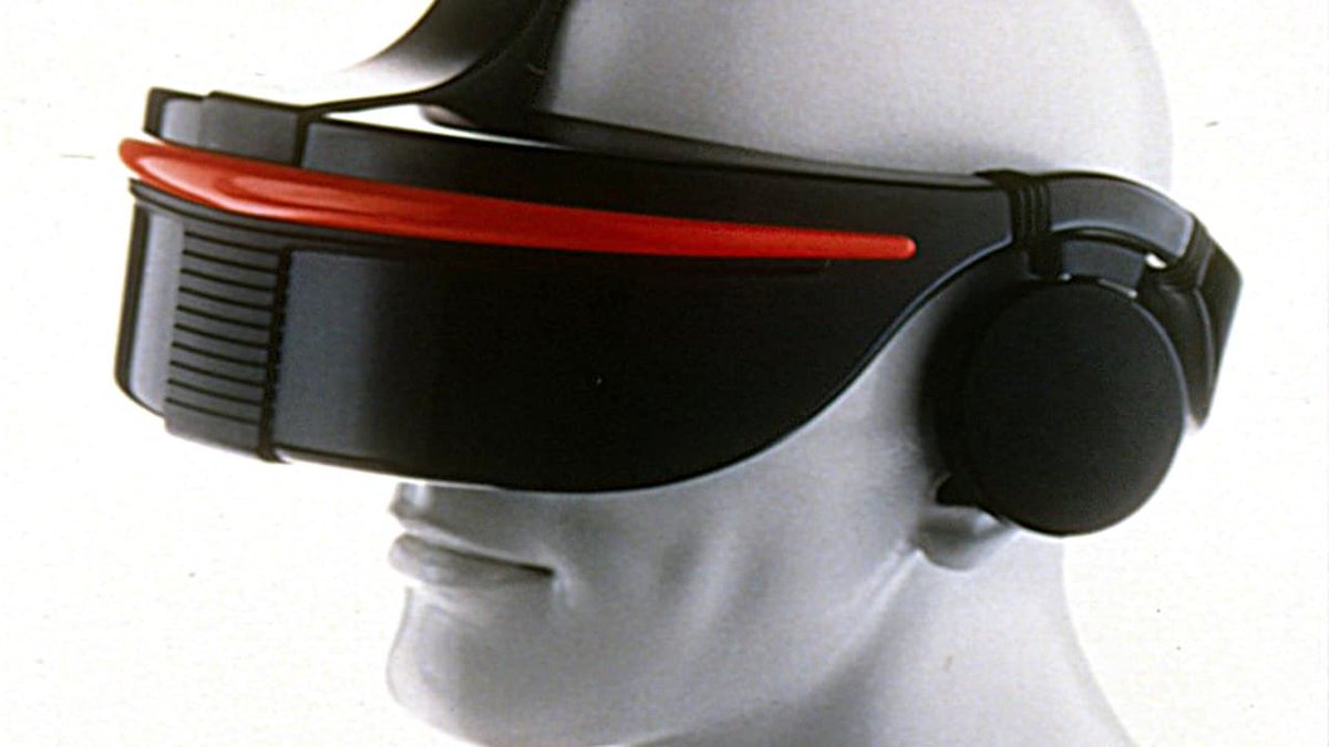 stopgameru's tweet photo. Игровые историки из Video Game History Foundation ухитрились собрать эмулятор #SEGAVR, не имея на руках самого шлема от #SEGA. Произошло это благодаря найденным исходникам #NuclearRush — ими поделился один из авторов игры: https://t.co/D3i6wF5FnI https://t.co/GRVABUJR7a
