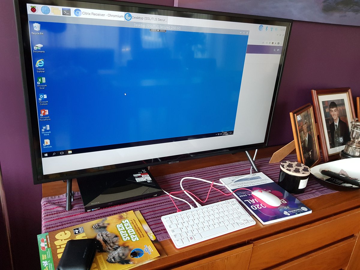 shanemuk's tweet photo. So #RaspberryPi400 seems to run my remote desktop pretty well over Citrix Workspace... https://t.co/9xctqkF1nM