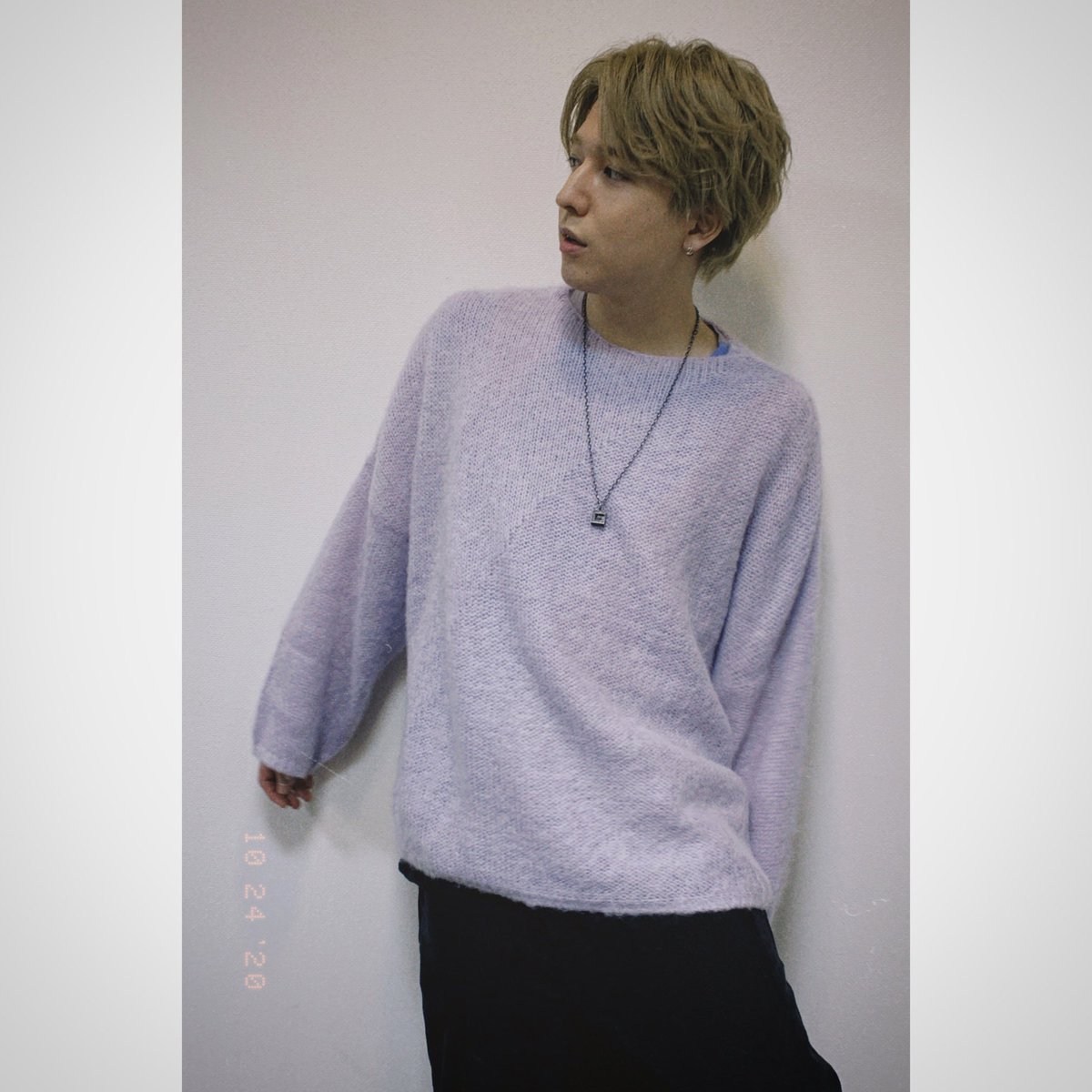 ryu_delight's tweet photo. おしりかいかい。

このニット可愛いよね。

LHIのmvたぶん
観てねっ

21:30からわちゃっとで生配信もするよっ
友達連れてきてな😌

https://t.co/s3DHPD9rbk https://t.co/d6PvsoCIZK