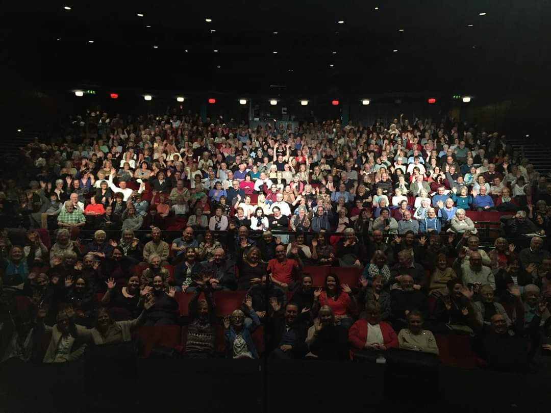 The wonderful <a href="/QueensTheatreH/">Queen's Theatre Hornchurch</a> we were due to be there 26th Nov,but sadly due to lockdown we can't be there.
But we have great news,we are back in 2021
The fabulous audience. What a great view from the stage.
Can't wait to see this again ❤ #LoveTheatreDay