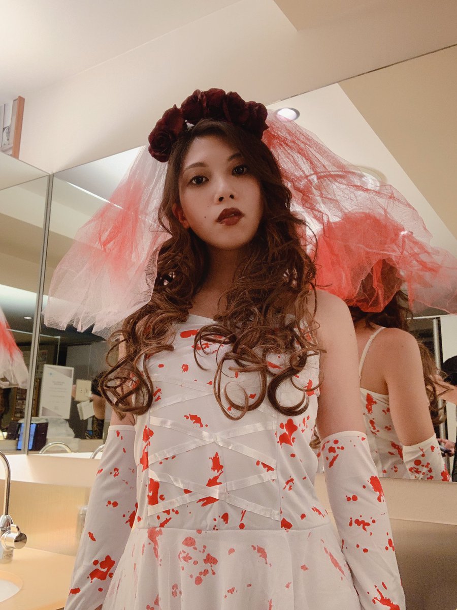 osatu666iu's tweet photo. この時の動画ができたらしい👻

#レンタルドレス
#DirectWish

載せていいらしいけど…どぉやって載せるんや〜🐛 https://t.co/f0xZQz5jfn