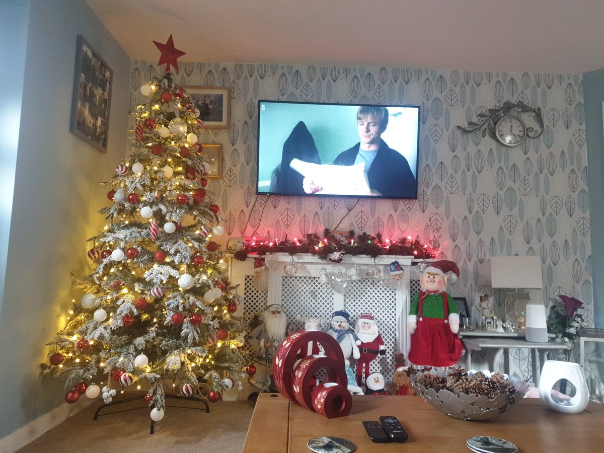 theirishego's tweet photo. #MrsMiracle2 is on telly and all is right with the world.
#Christmas2020 #ChristmasIsComing https://t.co/cGmBulnImZ