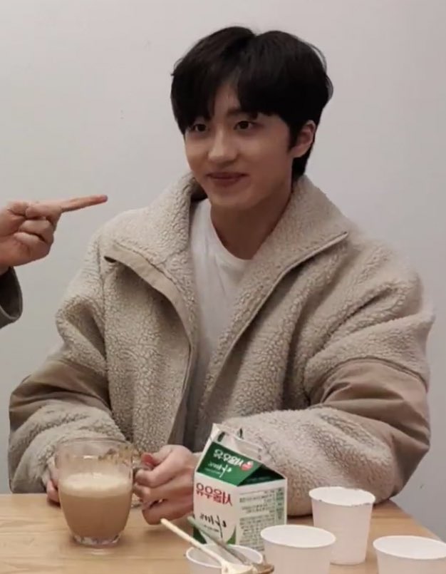   #SF9 memes; a continuous thread*some are mine and some were made by other fantasy
