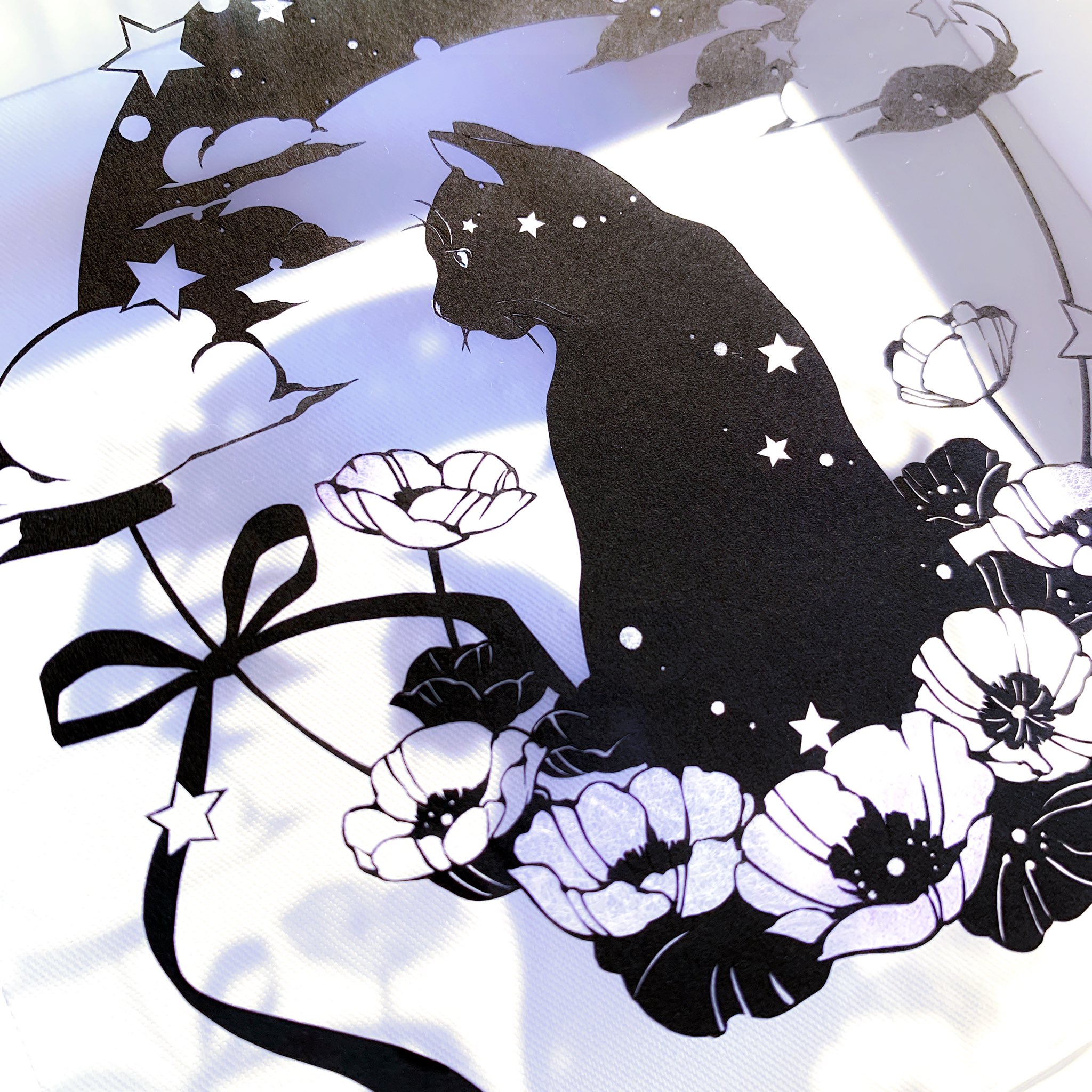 絵画。壁掛け原画【花の中の女の子と黒猫】 切り絵作家 Ami*土筆荘 8/26-31(名古屋) on X: 