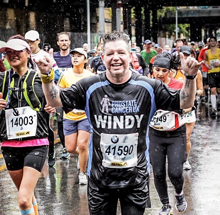WindyWilson88's tweet photo. . @ProstateUK Here’s my effort guys #WillysToTheWind 

And my support for you last year at the @berlinmarathon #BerlinLegend #Berlin42 #OneForTheLads #InTheMoodForANude #ProstateCancerUK 💙🖤💙 https://t.co/gHCBjNNDjg