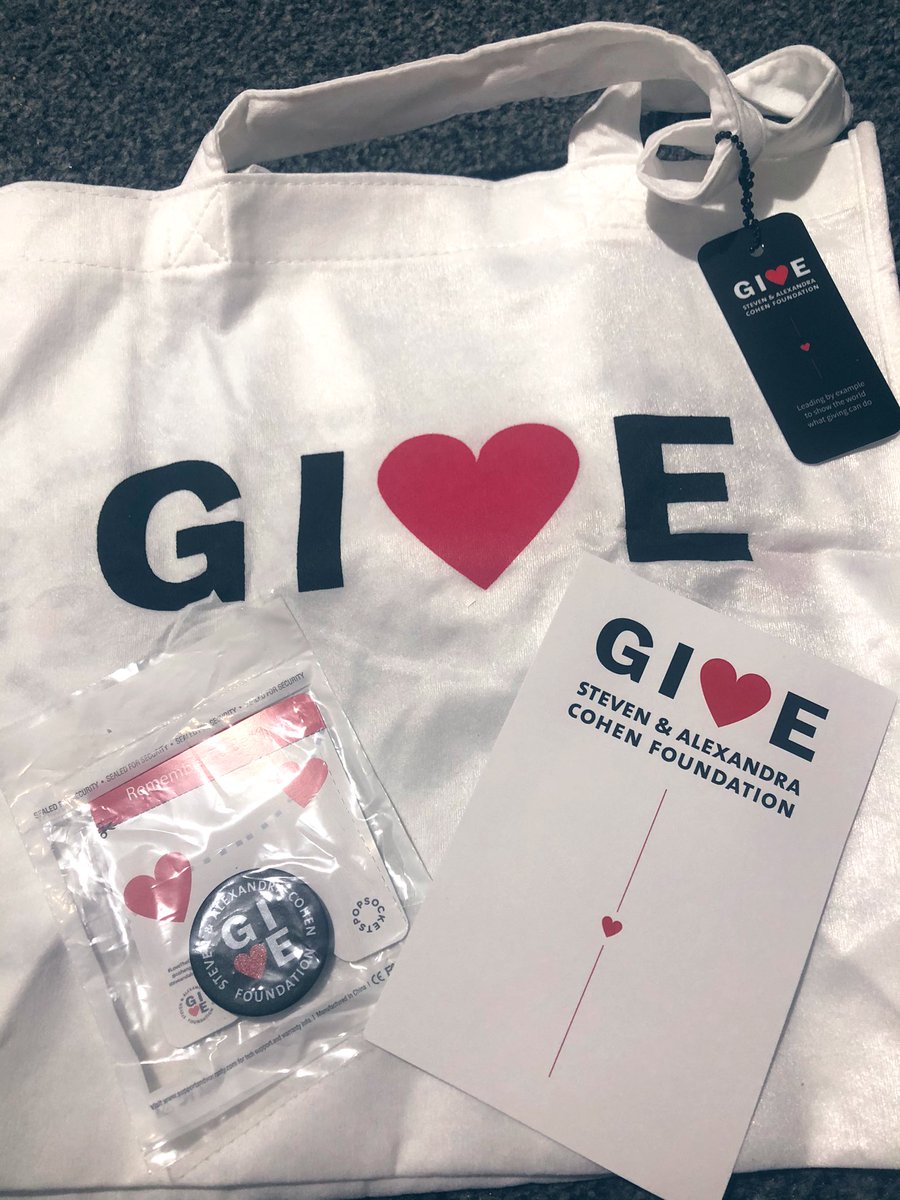 metsswift's tweet photo. received this from @cohengive this morning! so excited to support this wonderful charity β₯οΈ thank you @alexmomof5 and @StevenACohen2 #FillItScanItGiveIt! #GiveLove β₯οΈ https://t.co/0dPQ2rwjC7