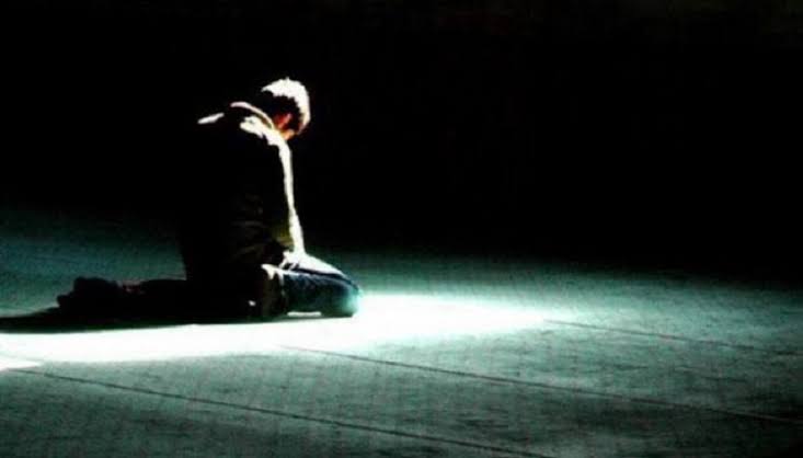 Geus dibibita ku ganjaran
Geus diancam ku siksaan
Tapi tetep karasa wegah
Dina ngalakonan ibadah