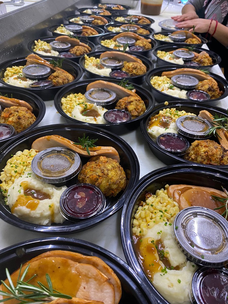 LIVELikeJT's tweet photo. Today is the day! We’re distributing hundreds of hot meals and frozen turkeys all over NJ and DE. Thanks to our volunteers (who will be Covid-compliant.) 😷🦃🥔🍁🌽 @jtthekid https://t.co/RZOj8lwNqS