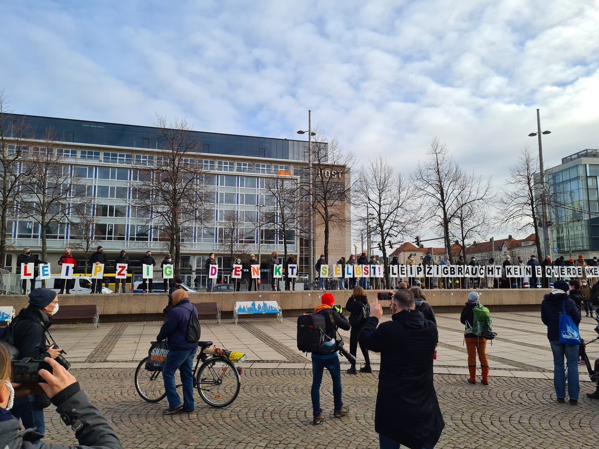 DragonVoiceYT's tweet photo. Wir brauchen keine Queerdenker !
#le2111 https://t.co/BLdpyckYlW