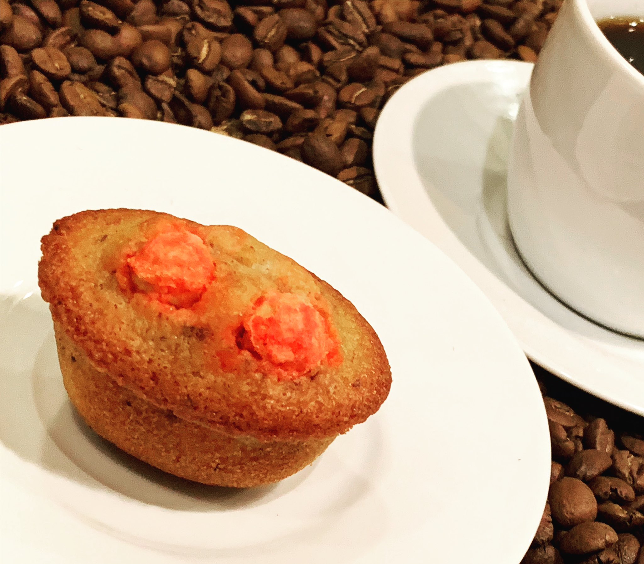 浦和の裏 Cafe砂時計 エスプリ ドゥ ルージュ 浦和珈琲に合うお菓子を作って と無理なお願いに最高のアイディアに最高の素材を使い最高の技術で作って頂きました 浦和の魂入ってます ポルトボヌール Cafe砂時計 浦和 スウィーツ T Co