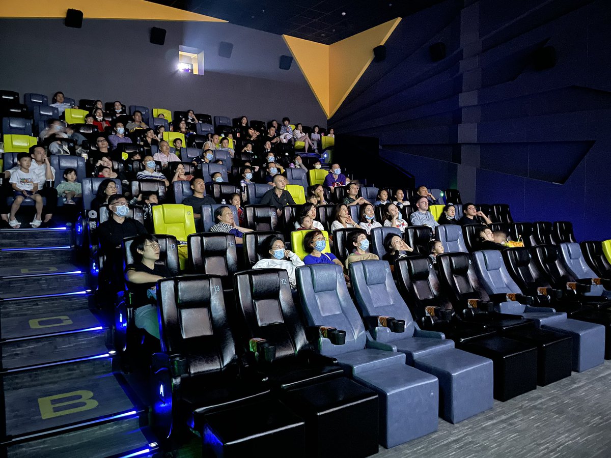 AlphaChoral's tweet photo. A few pictures from our movie night last night! We even surprised our students by playing ‘Like A Rainbow Shining’ on the big screen! @Will_Todd_Music https://t.co/qoNH2LDfxp