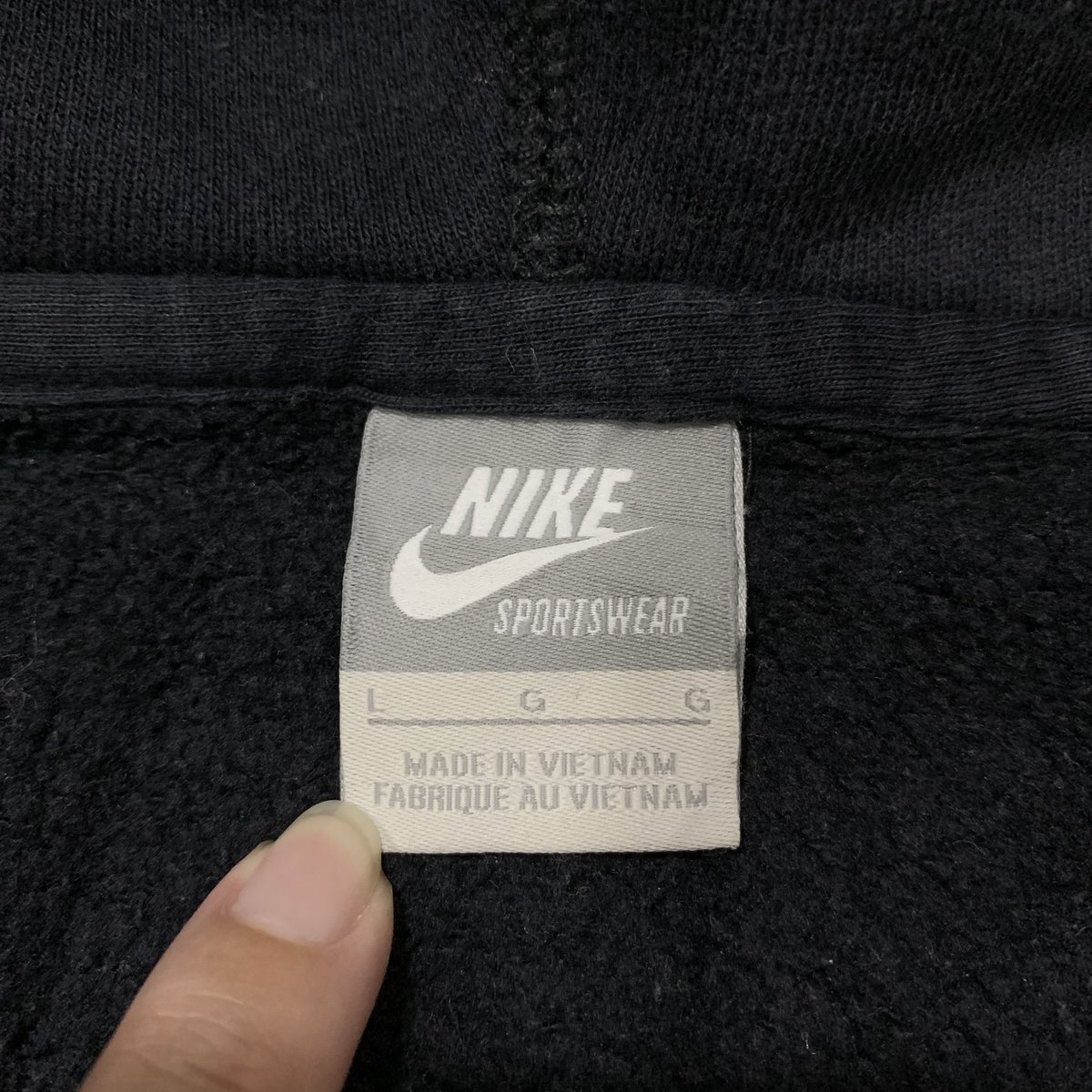 ⁺◟🎄 nike
อก : 48"
ยาว : 27"
ราคา : 450

ถ้ารับเมนชั่นใต้รูปเลยค่ะ ꙳ ⋆⛸