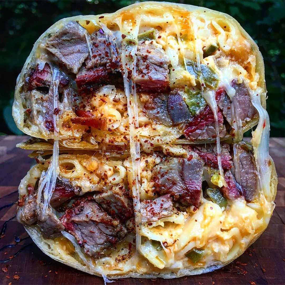 Rise and shine #TraegerNation ☀️ We've got the mother of all breakfast burritos here from Justin to get your day off to a good start. Tag your brunch buddies and dive in. https://t.co/iz2qxjEuAS