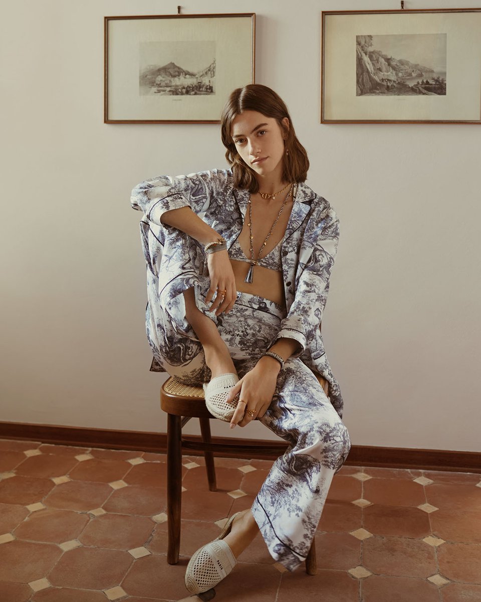 BoF's tweet photo. As @Dior presents its first capsule collection entirely dedicated to loungewear, BoF looks at how brands are cashing in on the comfy clothing boom. https://t.co/yqBPta93jo https://t.co/GnWcpn8zXM