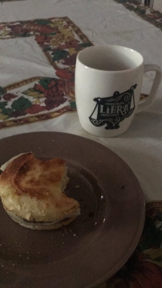 luvinkasart's tweet photo. Sustenance has become necessary #microfictionchallenge250 #24hourwriting #24hoursofwriting https://t.co/9Jrs37rUoD