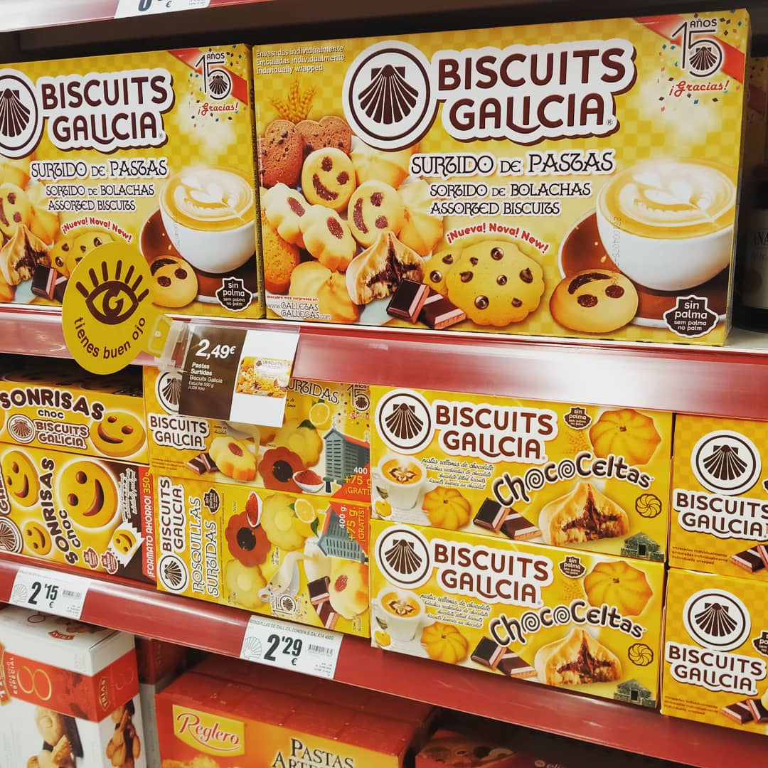 biscuitsgalicia's tweet photo. ¡Ven a @gadis 🛒 y prueba nuestras últimas #NOVEDADES! ❤️❤️😊😊
1- Rosquillas Surtidas 🍩🍩🍩
2- #MariaGallega 🍪🍪🍪
3- #Chococeltas 💠💠💠
4-Surtido de Mini-magdalenas 🧁🧁🧁 (en la sección de Pastelería)
.
#galletas #supermercado #magdalenas #desayuno #merienda #GADIS #compra https://t.co/xWufu1W0I0