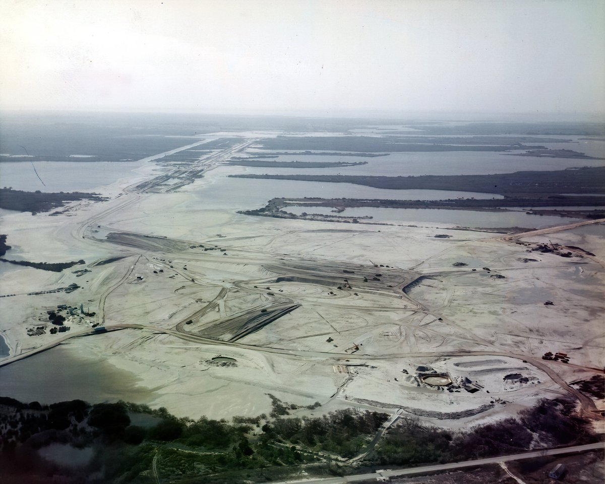 The pyramids were removed after they had settled about 1.2m (4ft).Image dated 1964-01-14.