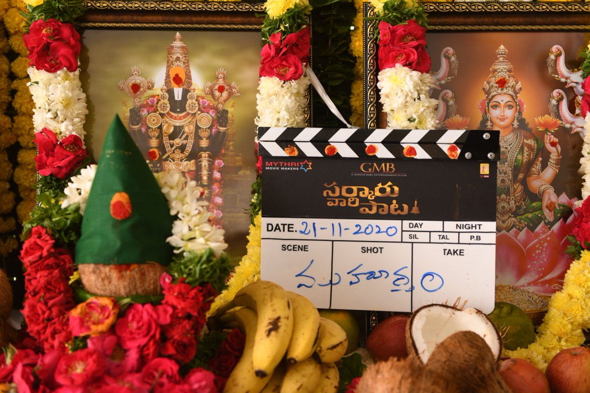 MPrapancham's tweet photo. Super Star @urstrulymahesh &amp; @KeerthyOfficial starrer #SarkaruVaariPaata 🔔 Pooja done today!

Regular shoot commences from 1st week of Jan 2021.

Clap By #SitaraGhattamaneni 
Camera Switched on by #NamrataMahesh https://t.co/ewNS5lQJyN