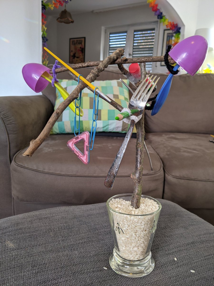 KatieRiggs22's tweet photo. @TinkeringStudio
I think I was more into this than my kid. Having fun exploring balance with sticks, forks, paperclips and more. I think we can hang one more thing on there, don't you?!

#ExploringBalance #jhumda https://t.co/CCWOKABIeY