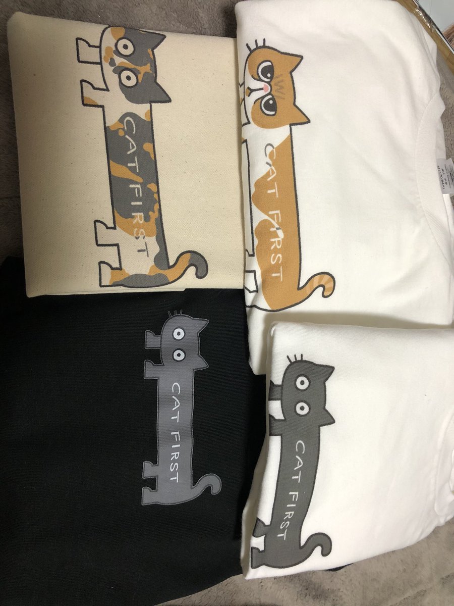 99taku99's tweet photo. 思った以上に早く届きました!
パーカー、ロンT、Tシャツ、トートバッグ!
誕生日を迎えたふみちゃんに感謝です!!😭
#CATFIRST https://t.co/wWccSqwKGH