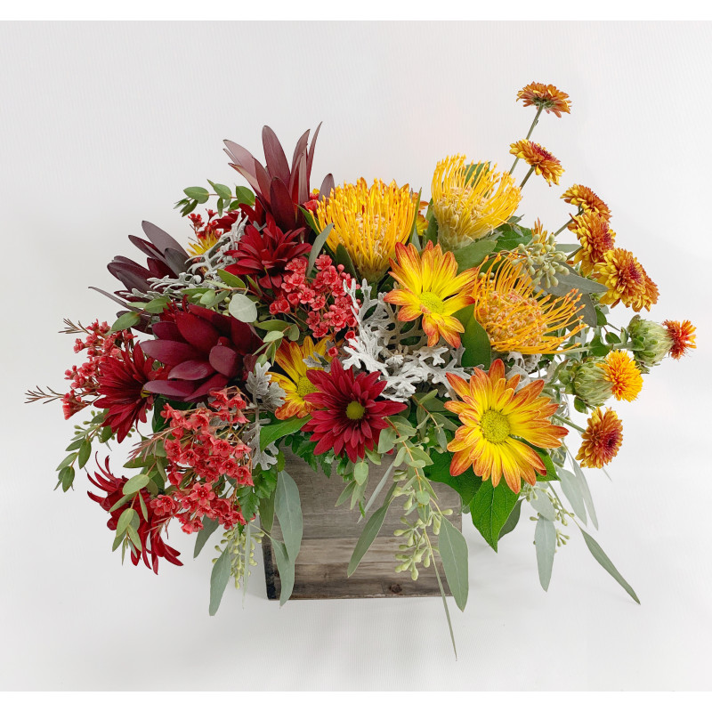HallsFlowerShop's tweet photo. If you can't be with family &amp; friends this Thanksgiving you can still send the gift of loving thoughts &amp; beauty. Order one of our fresh Thanksgiving floral designs at https://t.co/rkPeYbOmuL.
#hallsflowershop #thanksgivingflowers #tablecenterpieces #atlantaflorist #flowerdelivery https://t.co/TUk5KkCiyL