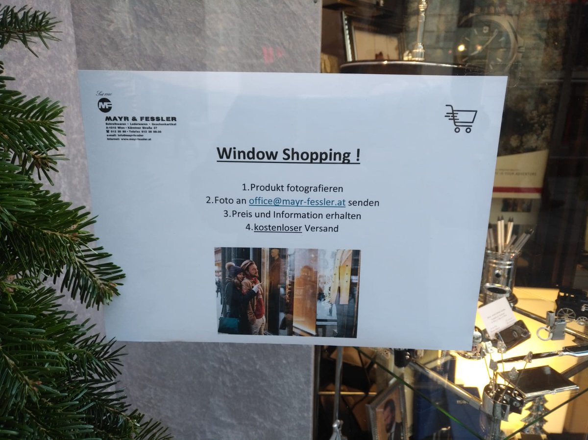 similio_eu's tweet photo. Lokalaugenschein in der City am Samstag
Window-Shopping Mayr &amp; Fessler Kärntnerstraße
#Wien #lockdown #lieferservice 
https://t.co/t1ExTTx4lq https://t.co/RKfL6MJrED