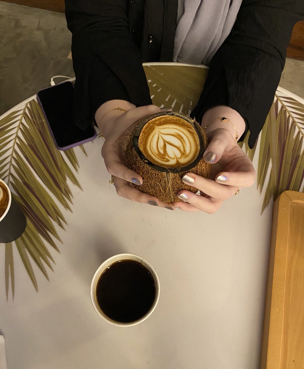 آنِسـة جودّ 🍁. tweet media