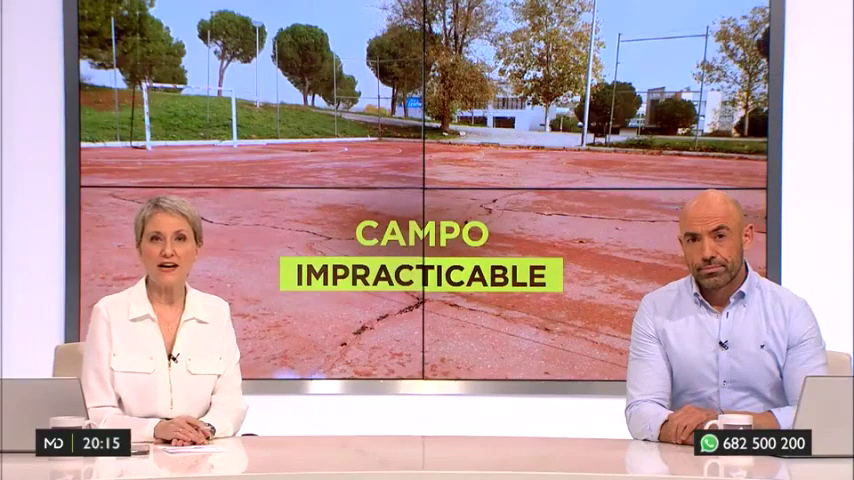 El equipo <a href="/IlustracionCF/">Ilustración CF</a> denuncia el estado de las canchas deportivas del Parque Arroyo del Fresno Tomás y Valiente:
Vídeo de @sil_ruizmontoya en <a href="/MadridDirecto/">Madrid Directo</a>:
📺➡️instagram.com/p/CH2vP6BKFnY/