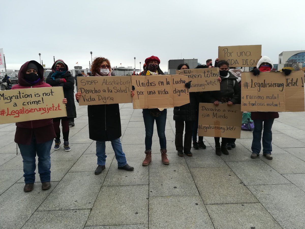legaljetzt's tweet photo. Protest am Washingtonplatz für #LegalisierungJetzt 💜 Worum es geht, steht auf https://t.co/RzQlWtpFOi und wird erklärt auf der Pressekonferenz https://t.co/GBIGVPtzfq
Das ist erst der Anfang! https://t.co/jkhi4ZQCOq