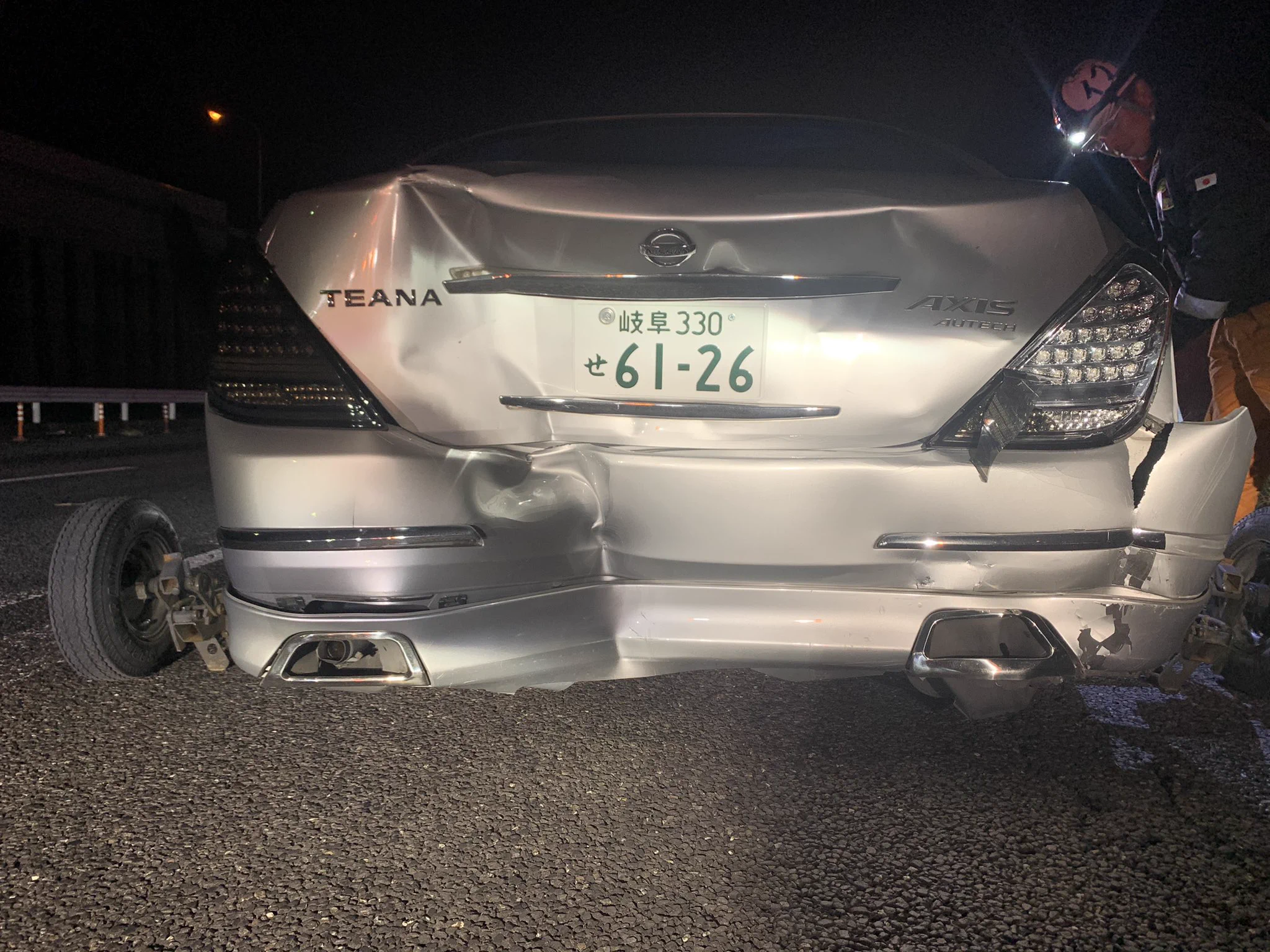 レンタカーを放置してまで逃げた！許せない・・・・。