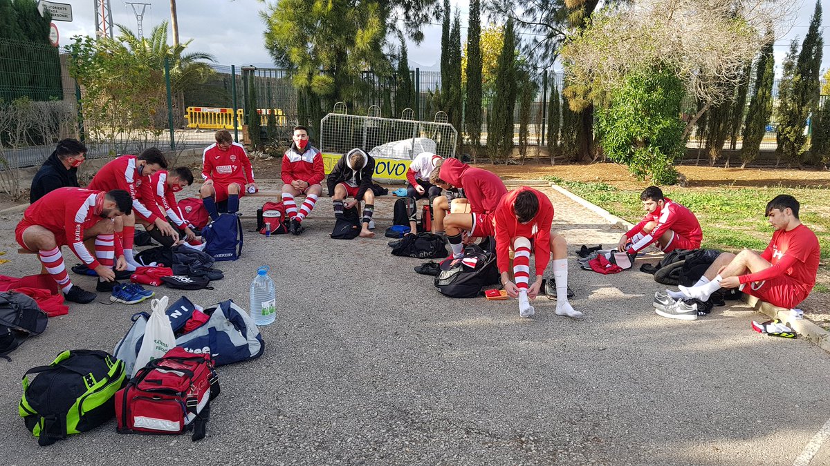 Vestidors en temps de Covid19

#ATMViu7
#SomdeMontuïri