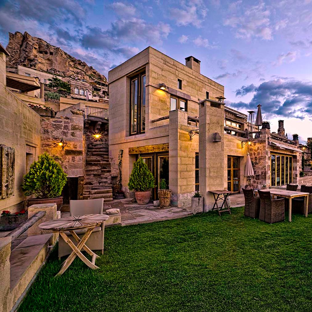 💻 kesfet.com/kapadokya-otel…
☎ 0242 515 30 00
#kapadokya #kapadokyaotelleri #nevşehir #gezi #travel #turkey #seyahat #gezgin #doğa #nature #tatil #photography #istanbul #türkiye #instagood #travelphotography #holiday #kamp #photo #instagram #photooftheday #traveller #manzara