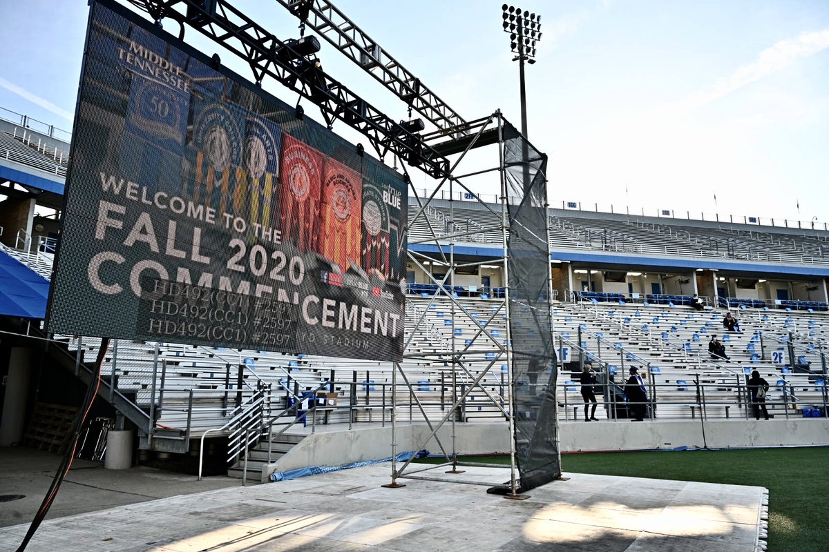 MTSU's tweet photo. CLASS OF 2020 β Itβs almost graduation time!! See yβall live in 30 minutes! #MTSU2020 #trueBLUEtogether https://t.co/aD6azN2Zna