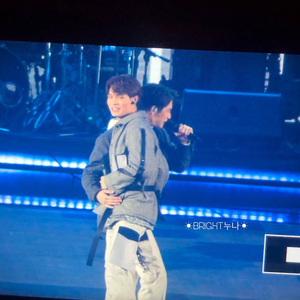 bright누나 ᥫᩣ tweet media