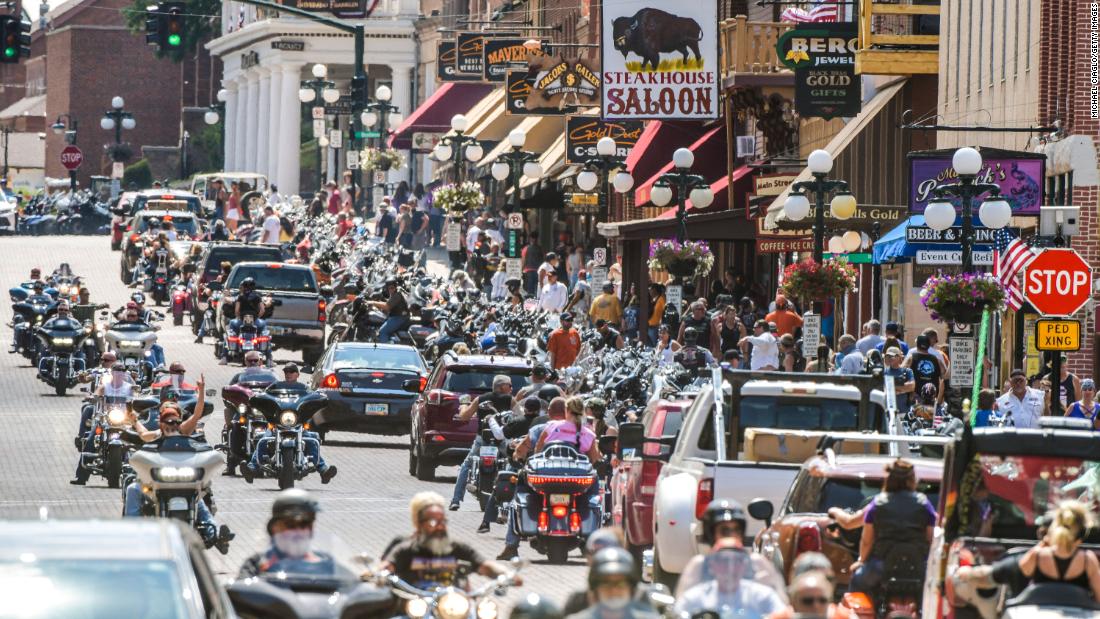 The motorcycle rally in Sturgis, South Dakota, in August has been linked to a Covid-19 outbreak in Minnesota, according to a new report from the CDC cnn.it/392Lkv7