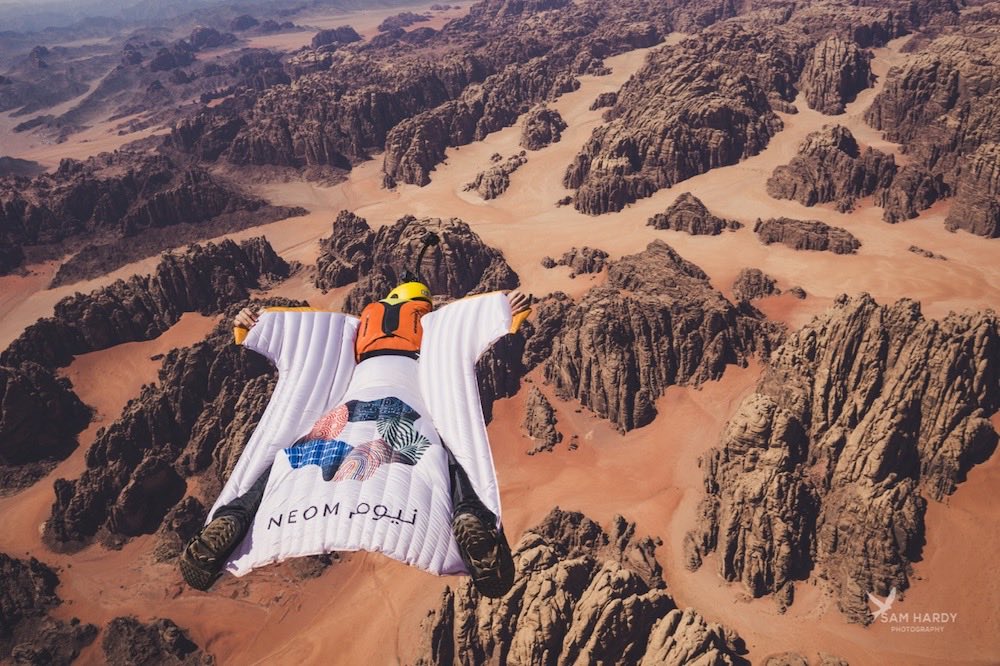 SaudiProject's tweet image. رئيس الوزراء البريطاني: 

لو كنت اليوم في #السعودية، لفعلت ما كنت أتمناه، وهو زيارة #نيوم، فهي تمثل برؤيتها أكثر وجهات المستقبل استدامة مع البيئة