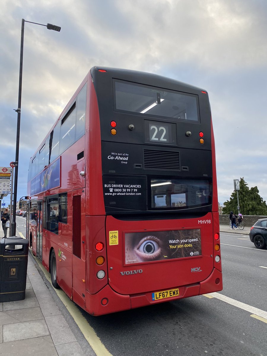 RPMagicLaughter's tweet photo. @TfL just for the record, it’s all very well telling passengers not to be rude to drivers but it’s a shame it doesn’t apply in reverse. The driver of this bus is having a very bad day it seems and is taking it out on the passengers..... https://t.co/Kn97JV3oDG
