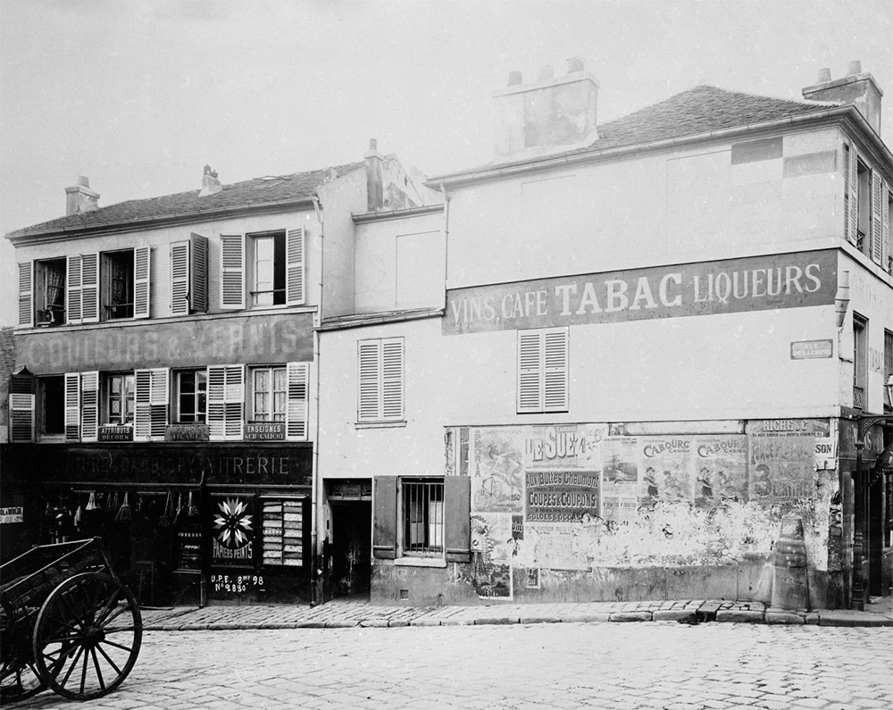 * PHOTOS * HISTOIRE * Cette semaine, nous explorons la rue de la Chine #Paris20 telle qu'elle était à la toute fin 19e siècle, photographiée par l'Union Photographique Française #PEAV 
Les 13 photos sont à voir ici -> facebook.com/ParisEstVillag… <a href="/SebBenayoun/">Seb</a> <a href="/JBSalachas/">Salachas Jean-Baptiste</a> <a href="/degioanni/">JFD</a>