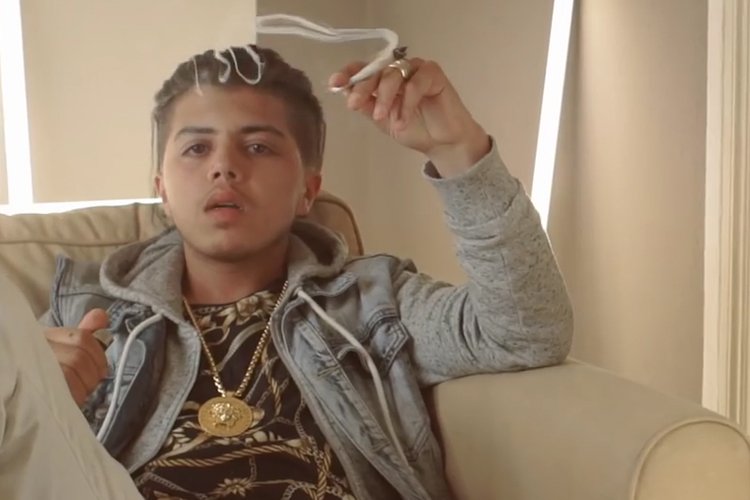 15. Heureusement que la drill est arrivé pour Hamza qui était en cruel manque d& #39;inspiration, actuellement il ets trop fort mdr