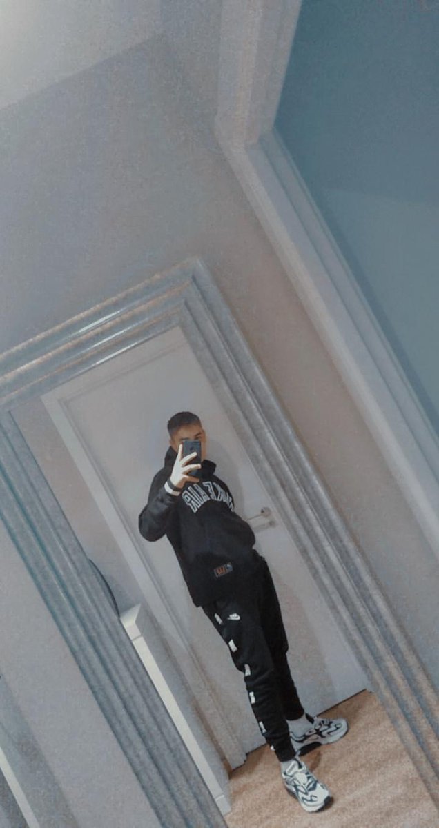 Franlozanooo's tweet photo. Dejarle un mg hombre.👑 https://t.co/gHHjUWCrD0