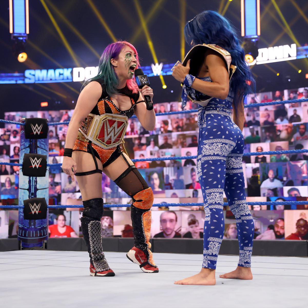 GlamInRehearsal's tweet photo. Nonetheless, as soon as I clear out this whole roster you’ll know not to mess with me. Come this Survivor Series I’ll carve your eyeballs out if I have to.. maybe even bedazzle it I don’t know! I’m not the Sasha Banks you once faced before so come prepared, come ready. https://t.co/46WIohXP0l