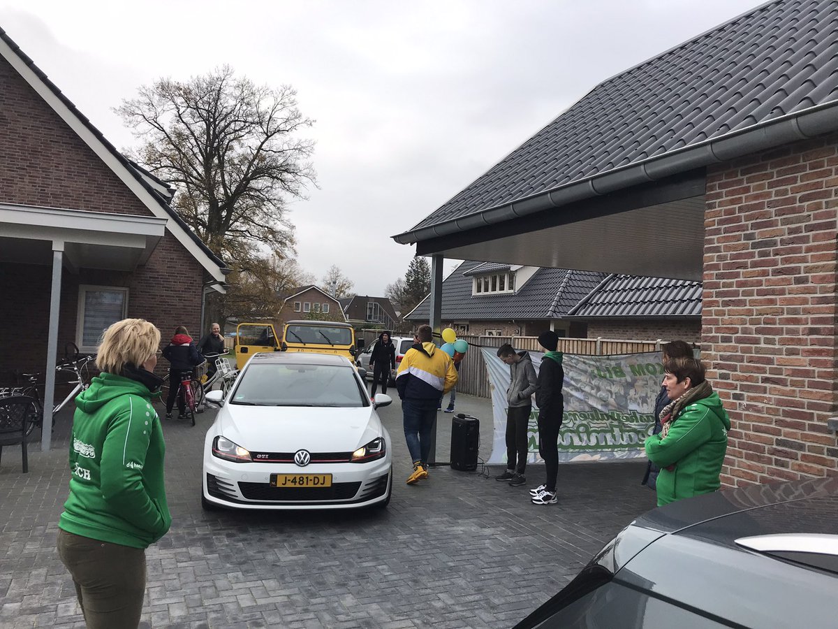 Peatminers stroopwafel actie 2020 ... keer wat anders maar zeker niet minder lekker!!! Toppers 💚 iedereen bedankt voor de steun “alleen samen winnen we de stijd tegen corona”#wijzijnpeatminers #basketbal #vriezenveen #laatzesmaken <a href="/StroopwafelW/">Stroopwafel World</a>