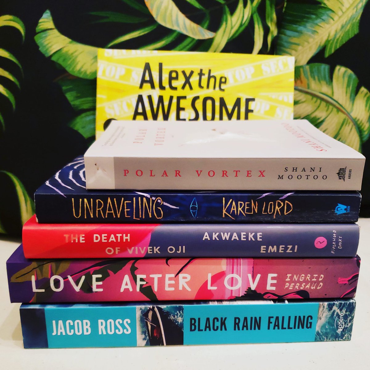 paperbasedbooks's tweet photo. Bringing you this week's bestseller energy on an overcast Saturday! Stay cozy with a good read or three, friends.
#topsellers #hotelnormandie #paperbasedbookshop https://t.co/VJpl0VVIZd