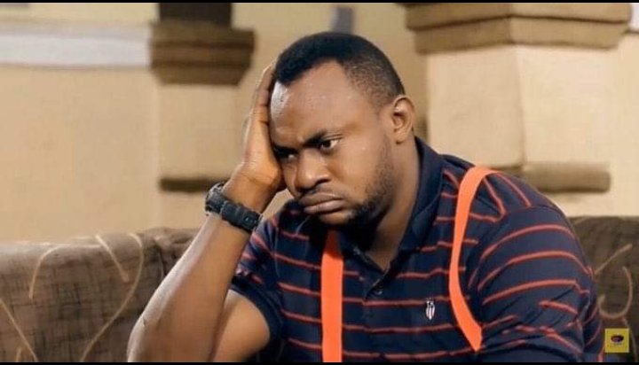 Petrish_Mia's tweet photo. When you want to cook indomin and three eggs by 1am but remember that @DrOlufunmilayo room is opposite your kitchen 🤣🤣🤣🤣🤣🤣🤣

#endSARs https://t.co/VRKuvBOpaw