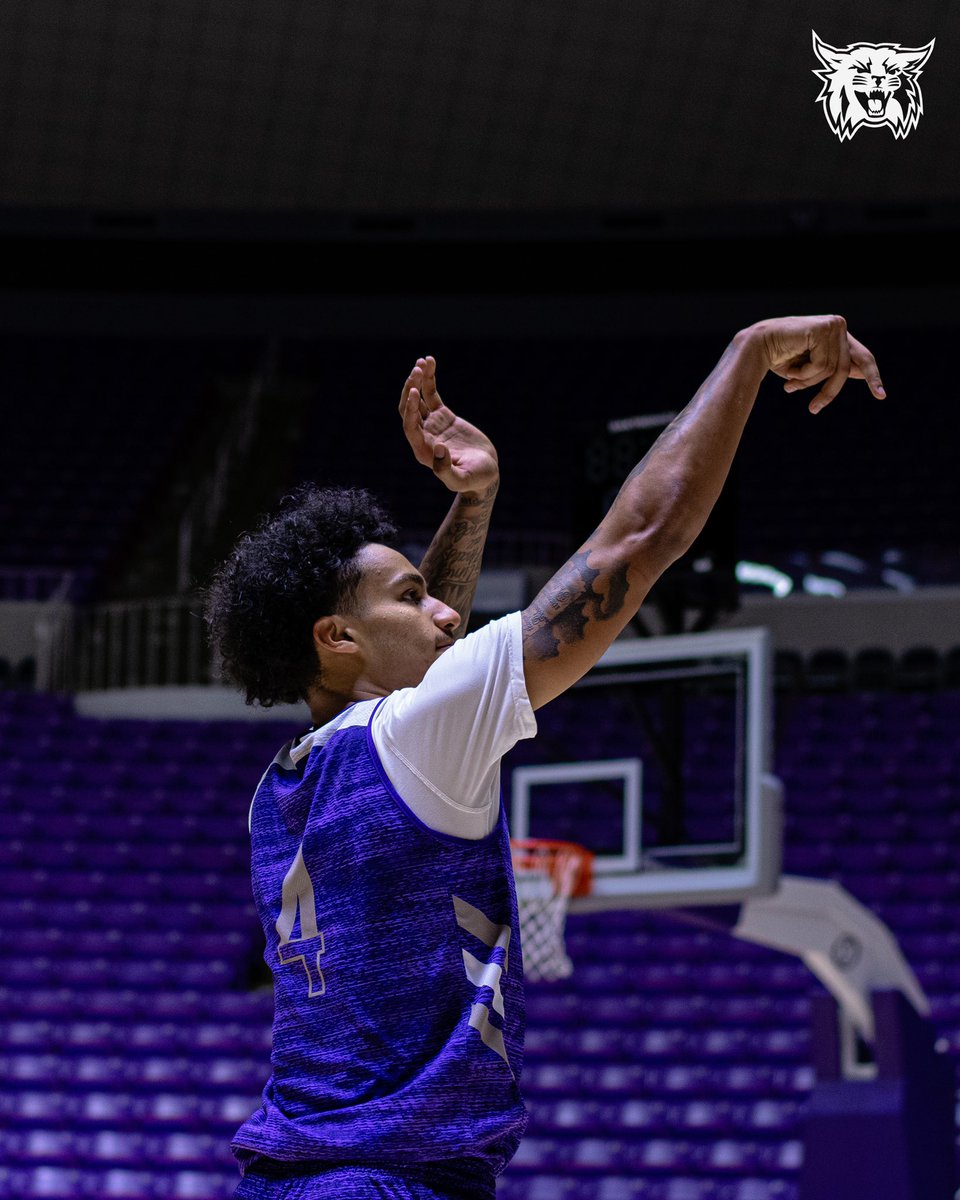 WeberStateMBB's tweet photo. 4️⃣ days left.

#WeAreWeber #PurpleReign https://t.co/401BbGFda7