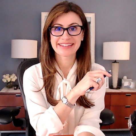 CSKurczewski's tweet image. Annual Strategy+Planning Days are some of my absolute favorite days with clients! ⁣We set the vision, review the practice purpose, values, &amp;amp; mission while identifying dangers, opportunities, &amp;amp; trends before agreeing on priorities for the year, and strategies to achieve them.