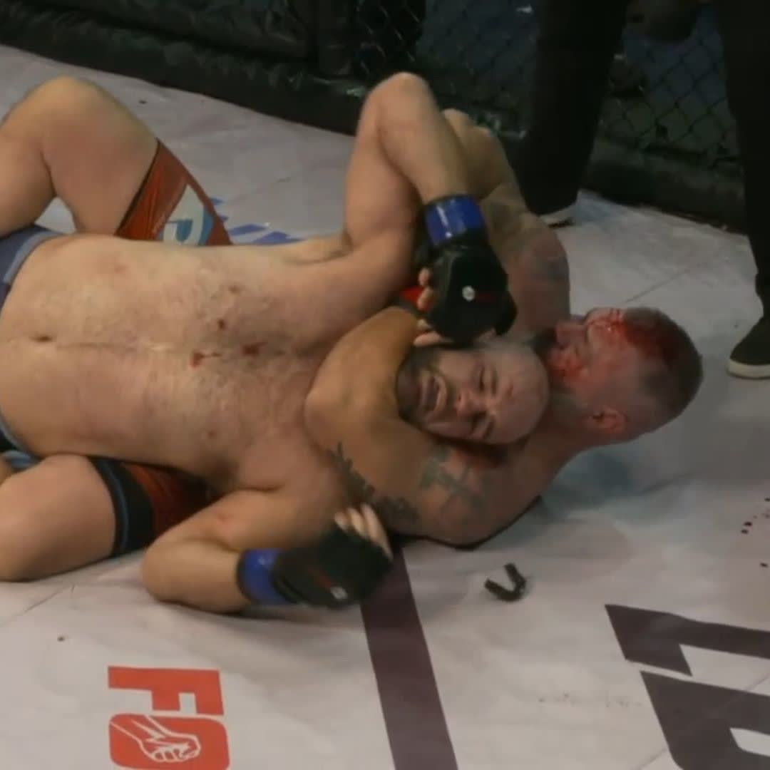 WHAT JUST HAPPENED!? #FORCE4 #BreakingLex #UNDEFEATED @ShortyTorresMMA
@lexmcmahonMMA is donating his fight purse to @AHEROUSA in support of #VeteranSuicideAwarness and #PTSD π πΊπΈ https://t.co/Iixrl7sD0x